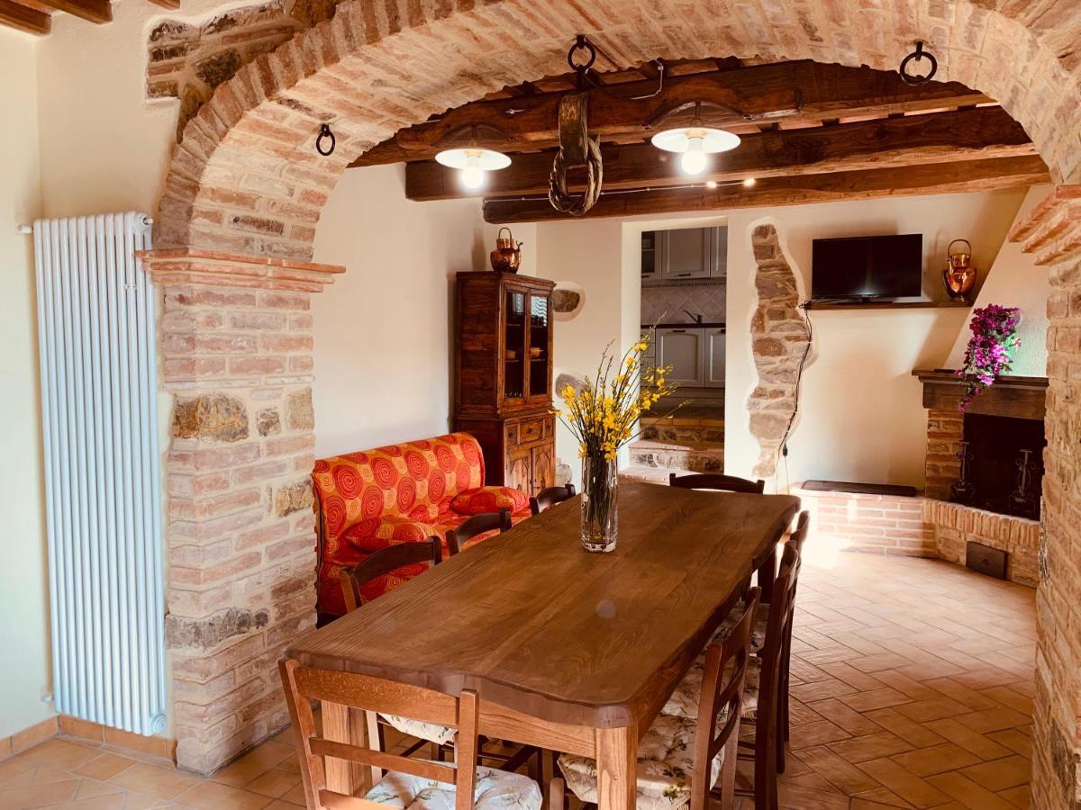 La Casa Di Elia Apartment Arcidosso Luaran gambar