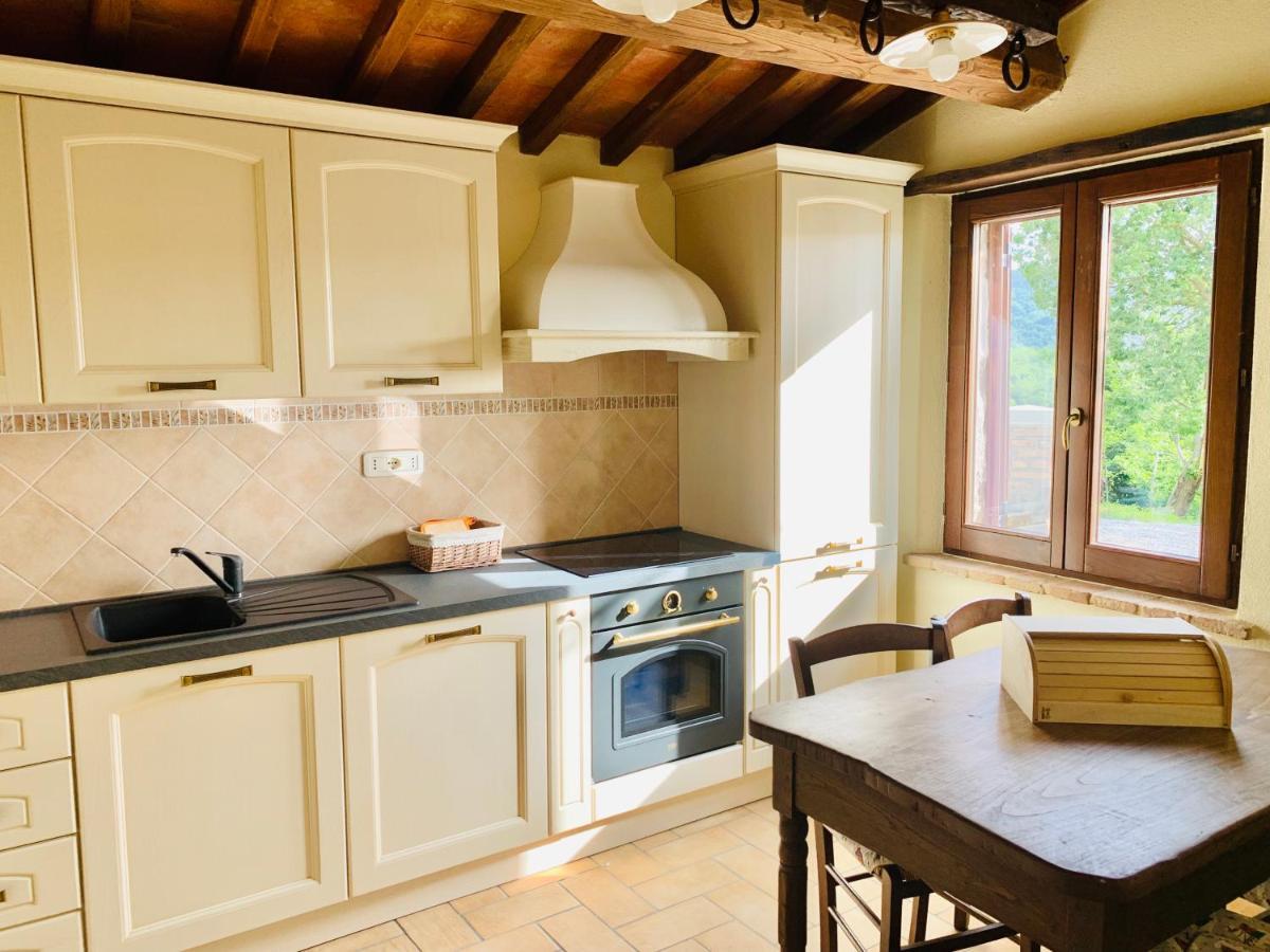 La Casa Di Elia Apartment Arcidosso Luaran gambar